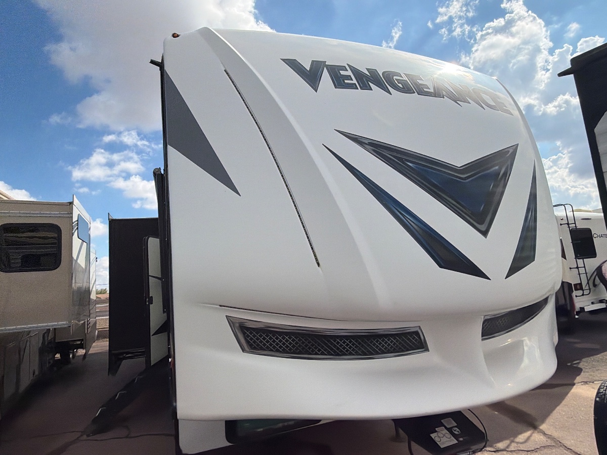 2019 Forest River VENGEANCE 388V16 — photo 1