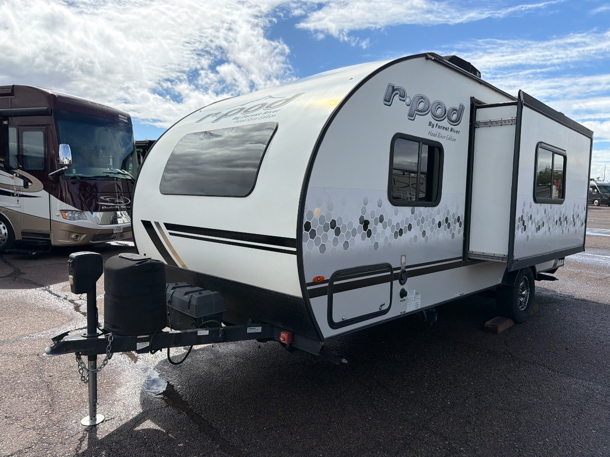 2021 FOREST RIVER R-POD M-196