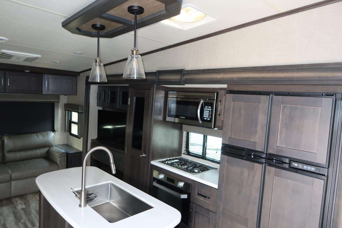 2022 Grand Design RV REFLECTION 303RLS – 4611C