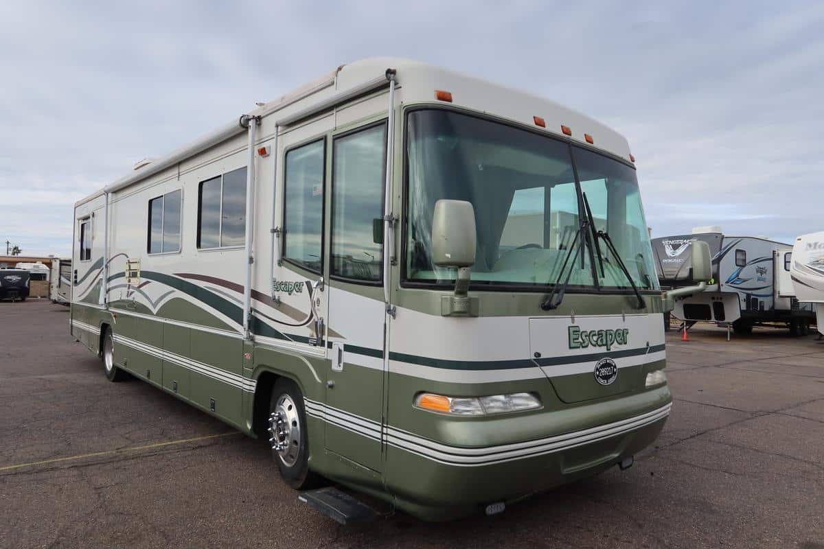 2000 DAMON ESCAPER 3980 – 4636M