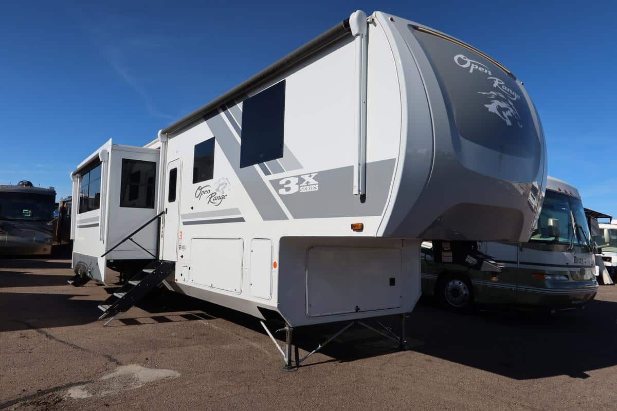 2024 Highland Ridge RV OPEN RANGE 390TBS – 4638C