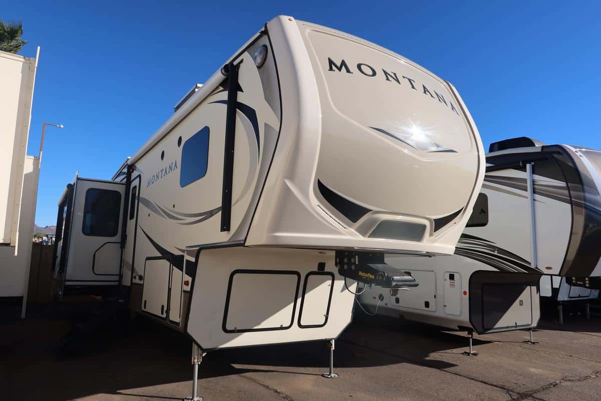 2018 Keystone Montana 3120RL – 4642M