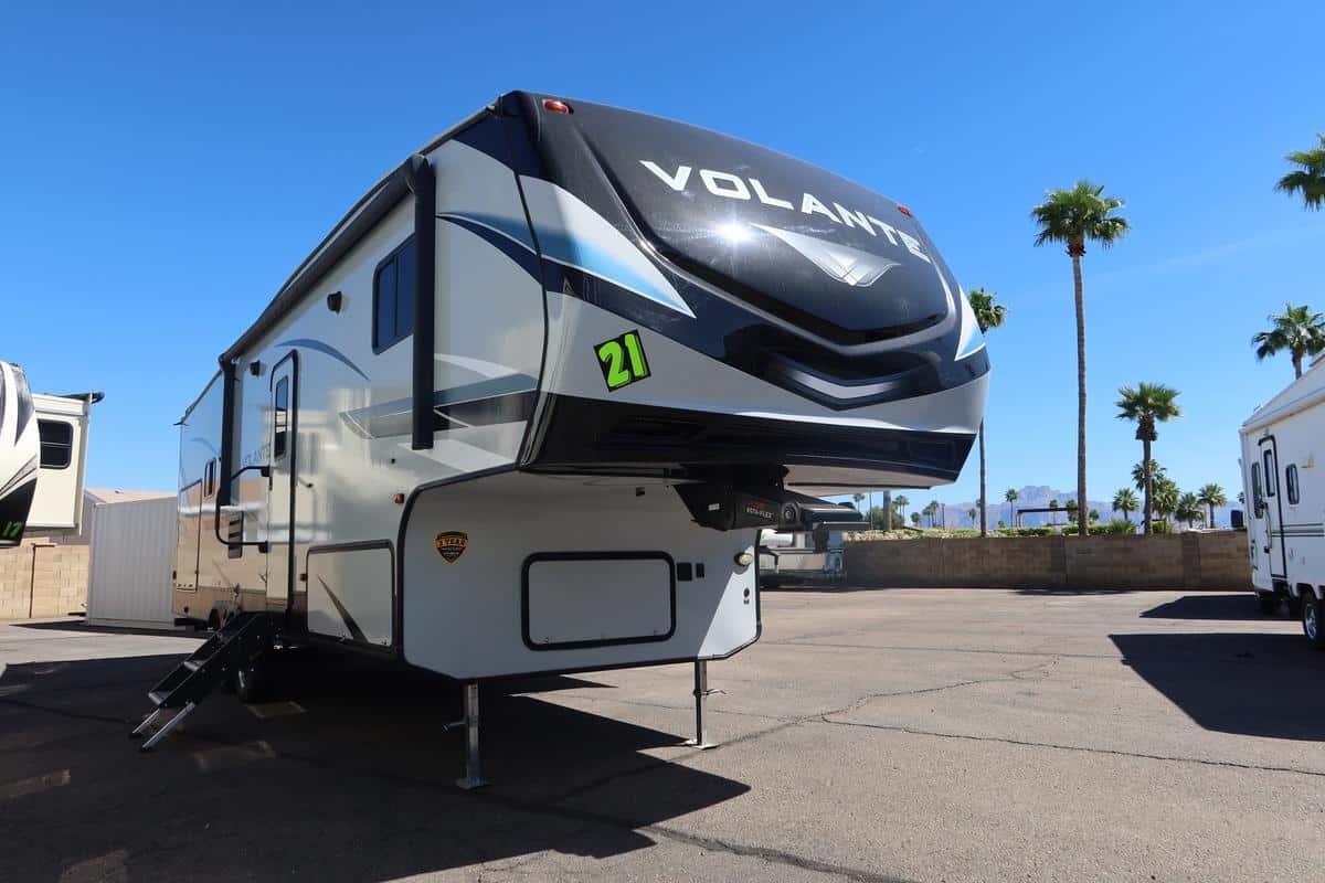 2021 Keystone VOLANTE 295BH – 4666C