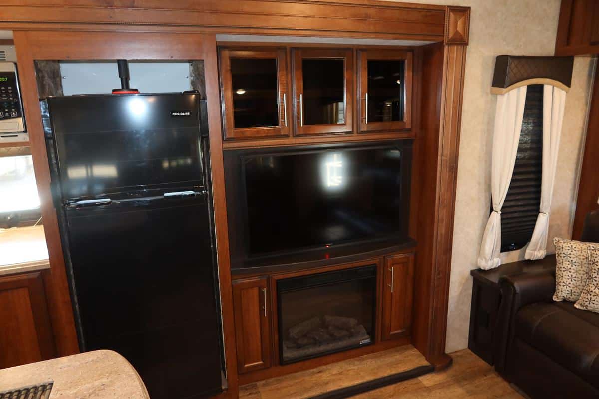 4675M 18 EAGLE 28 (11)