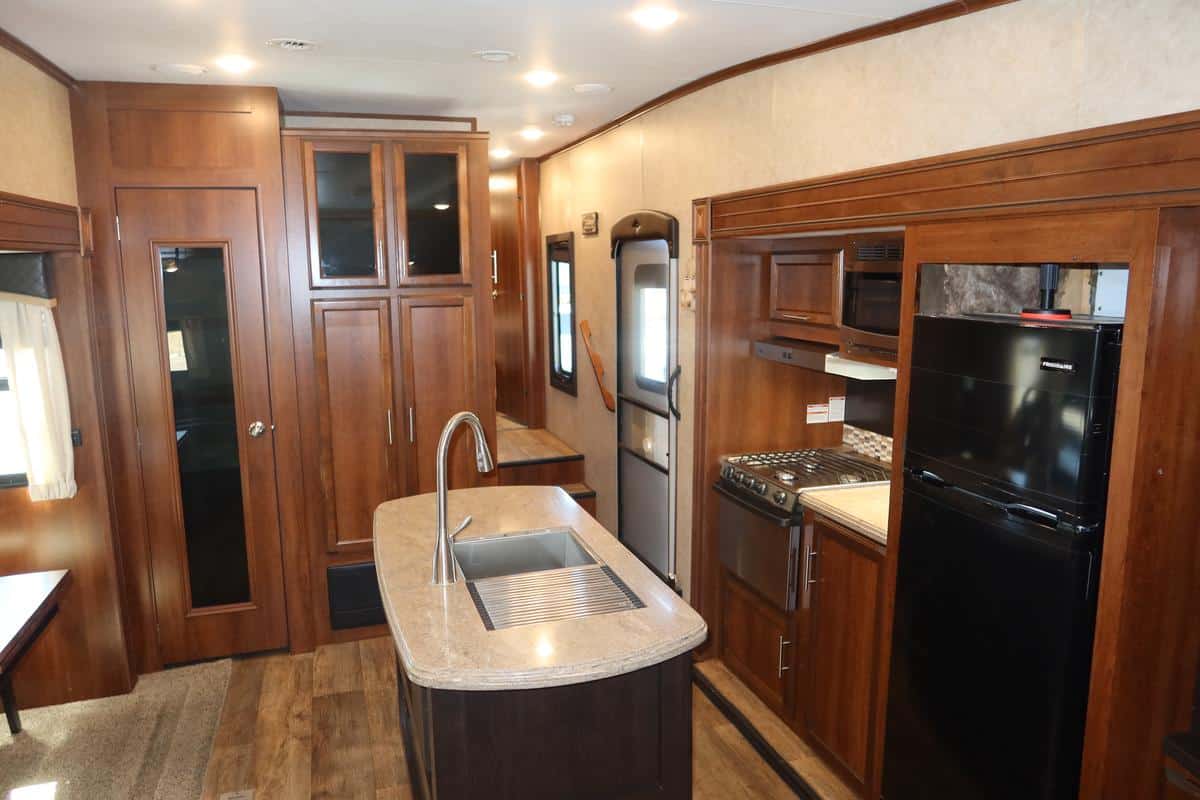 4675M 18 EAGLE 28 (13)