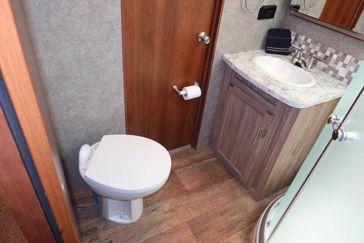 4675M 18 EAGLE 28 (23)