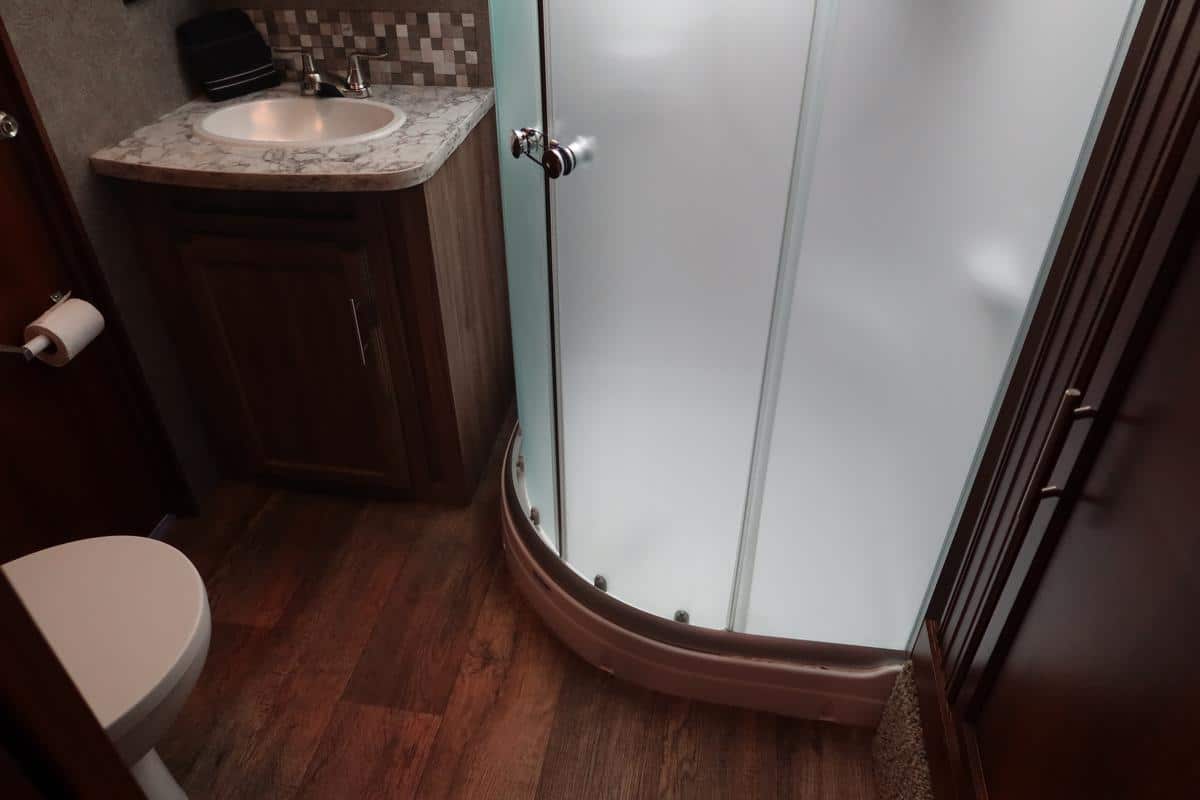 4675M 18 EAGLE 28 (26)