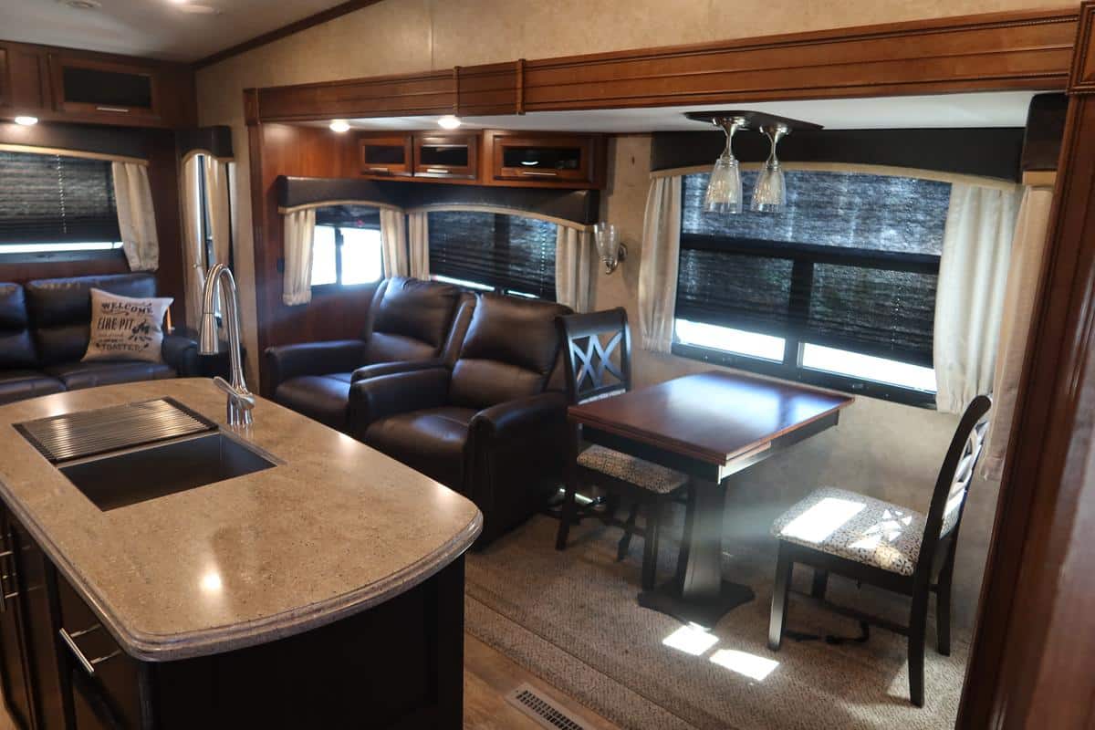 4675M 18 EAGLE 28 (7)