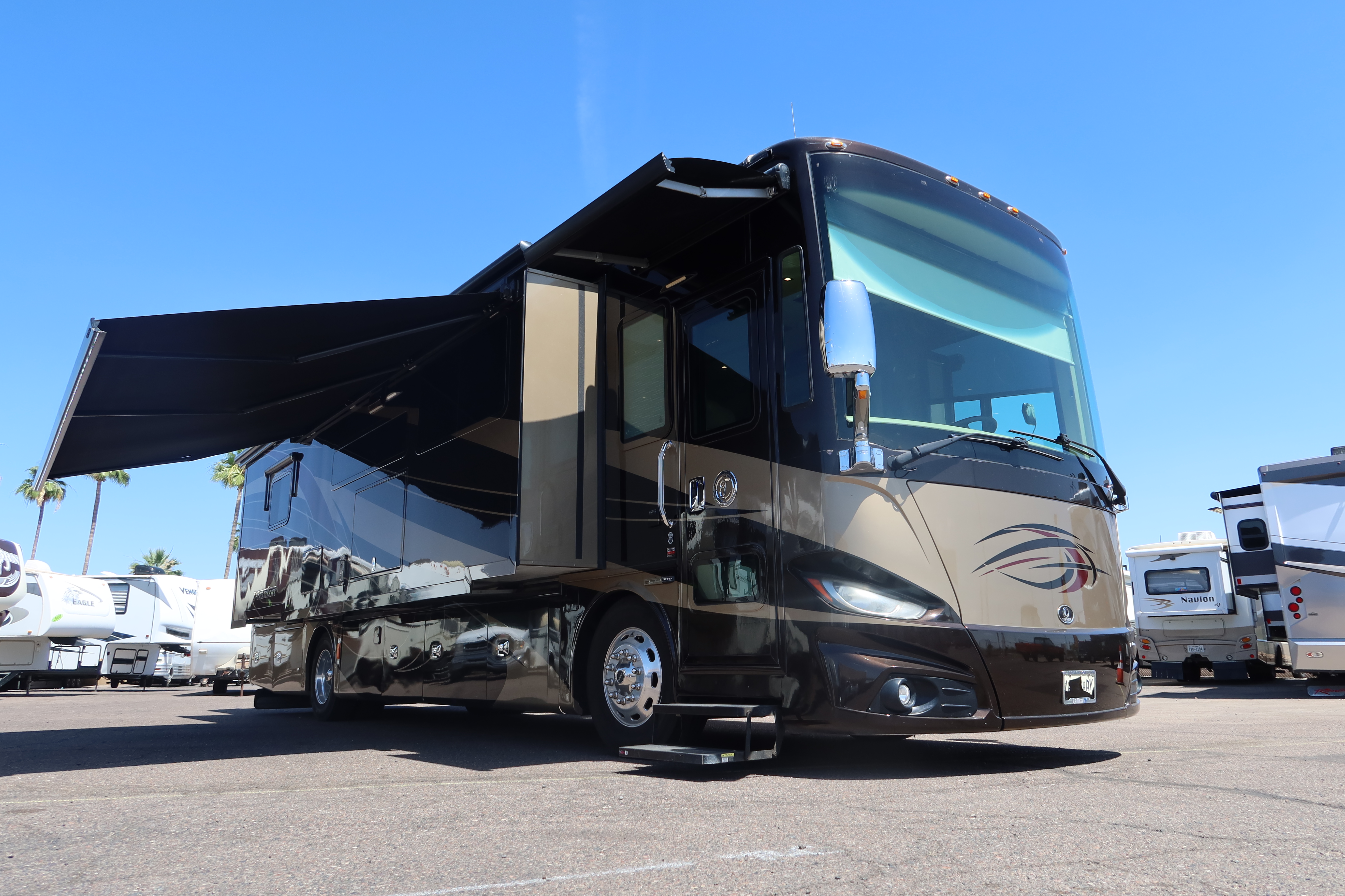 2019 Tiffin Motorhomes PHAETON 37BH – 4684C