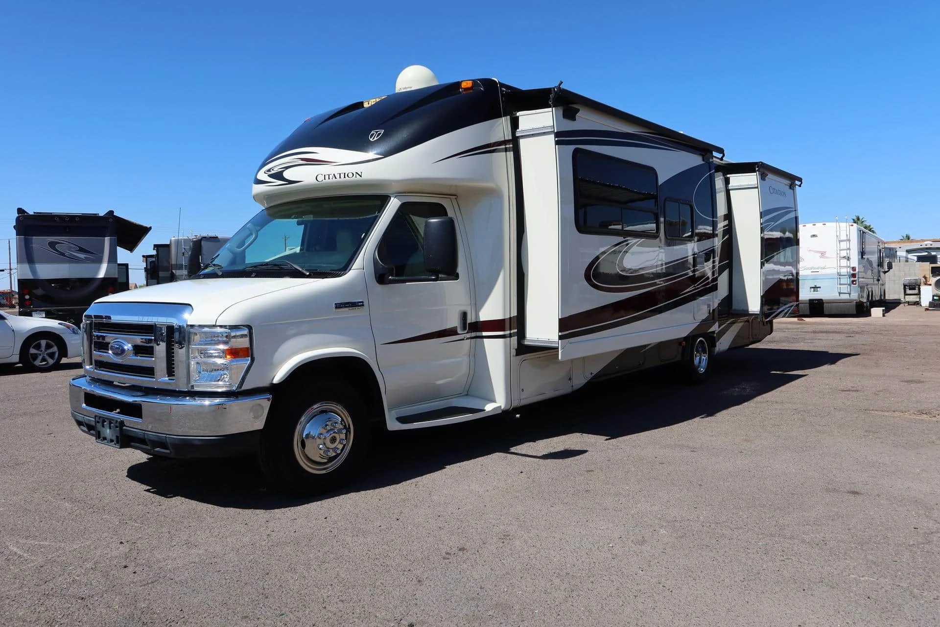 4341_13_Citation_7.jpg 2013 Thor Motor Coach CITATION 29TB – 4692C RV photo 35