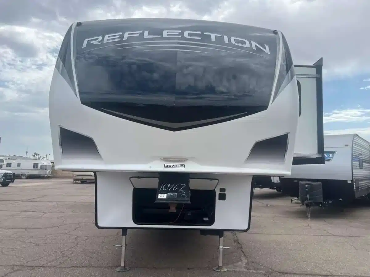 4700 21 REFLECTION 367BHS (15) 2021 Grand Design Reflection 367BHS front view - stock 4700C