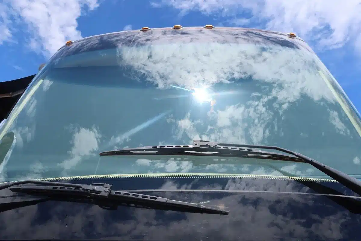 653.webp 2015 Tiffin Motorhomes ALLEGRO BUS 40SP RV photo 4