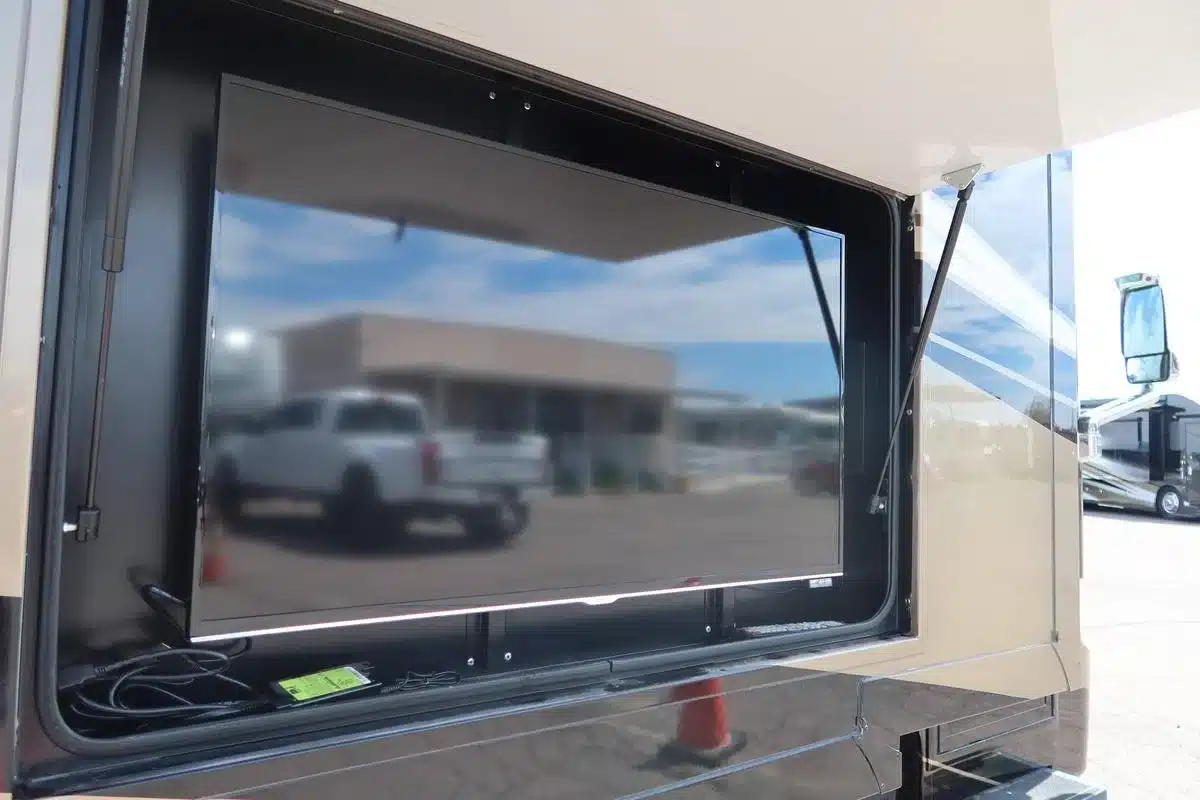 654.webp 2015 Tiffin Motorhomes ALLEGRO BUS 40SP RV photo 5