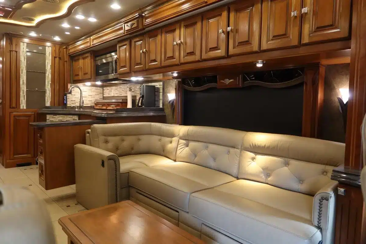 658.webp 2015 Tiffin Motorhomes ALLEGRO BUS 40SP RV photo 8
